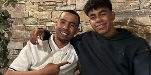 بعد تعرضه للطعن.. والد لامين جمال يخرج عن صمته ويكشف تفاصيل الواقعة بعد تعرضه للطعن.. والد لامين جمال يخرج عن صمته ويكشف تفاصيل الواقعة