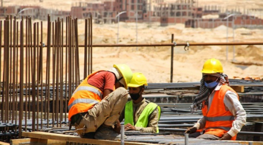 مطالب بحماية عمال البناء والمزارع من مخاطر الإجهاد الحراري مطالب بحماية عمال البناء والمزارع من مخاطر الإجهاد الحراري