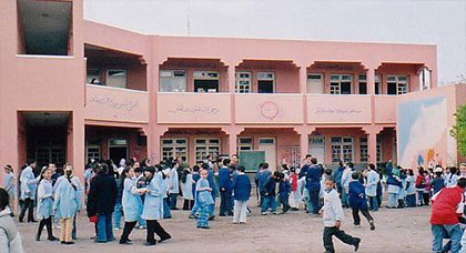 يهم التلاميذ بالناظور.. تخفيف المناهج وتقسيم العطل أهم سمات الدخول المدرسي الجديد يهم التلاميذ بالناظور.. تخفيف المناهج وتقسيم العطل أهم سمات الدخول المدرسي الجديد