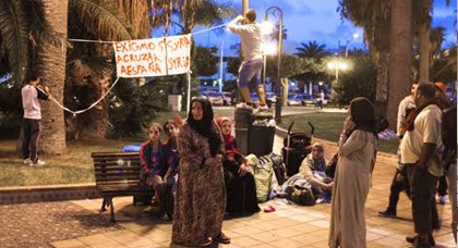 حوالي 200 سوري يدخلون أسبوعيا إلى مدينة مليلية المحتلة حوالي 200 سوري يدخلون أسبوعيا إلى مدينة مليلية المحتلة
