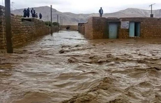 انتشال جثث 9 أشخاص جرفتهم السيول العارمة بطاطا انتشال جثث 9 أشخاص جرفتهم السيول العارمة بطاطا