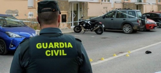 مقتل عنصرين بالحرس المدني.. إسبانيا تستعد لإصدار أمر اعتقال دولي في حق 4 مغاربة مقتل عنصرين بالحرس المدني.. إسبانيا تستعد لإصدار أمر اعتقال دولي في حق 4 مغاربة