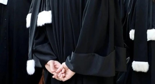 محامو الناظور يحتجون ضد قوانين وهبي ويحملون الشارات الأربعاء المقبل محامو الناظور يحتجون ضد قوانين وهبي ويحملون الشارات الأربعاء المقبل