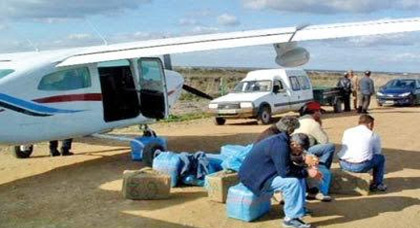 تهريب الحشيش من الريف.. طائرات خفيفة وزودياكات وسيارات خاصة تهريب الحشيش من الريف.. طائرات خفيفة وزودياكات وسيارات خاصة