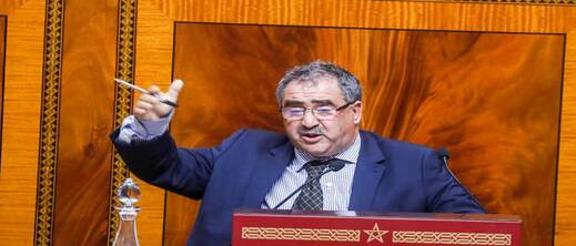 نزاع يؤدي إلى طعن النائب البرلماني عزيز اللبار ومدير الفندق نزاع يؤدي إلى طعن النائب البرلماني عزيز اللبار ومدير الفندق