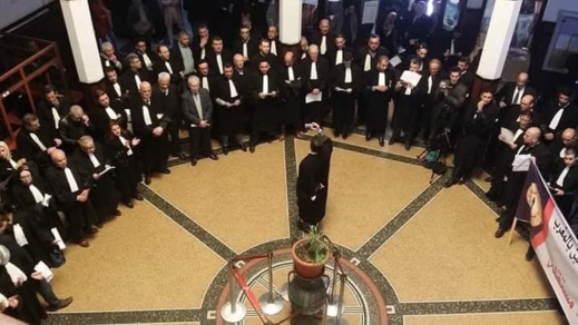 المحامون يقاطعون جلسات الجنايات وصناديق المحاكم لأسبوعين المحامون يقاطعون جلسات الجنايات وصناديق المحاكم لأسبوعين