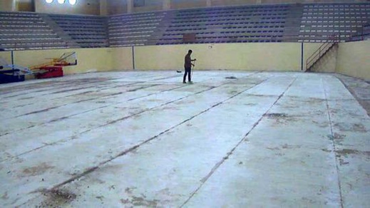 اقتراب الحدث الافريقي بالناظور واصلاحات مهمة ومكثفة بالقاعة المغطاة اقتراب الحدث الافريقي بالناظور واصلاحات مهمة ومكثفة بالقاعة المغطاة