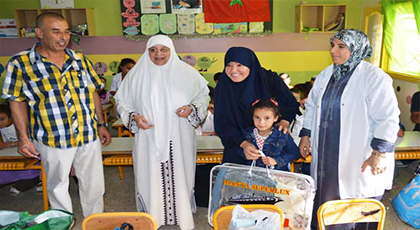 المجلس العلمي للناظور يوزع محافظ مدرسية ومجموعة من اللوازم بمجموعة مدارس الحرشة المجلس العلمي للناظور يوزع محافظ مدرسية ومجموعة من اللوازم بمجموعة مدارس الحرشة