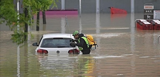 فيضانات كتالونيا..قنصلية المملكة بخيرونا تدعو الجالية للتقيد بتعليمات السلطات المحلية فيضانات كتالونيا..قنصلية المملكة بخيرونا تدعو الجالية للتقيد بتعليمات السلطات المحلية