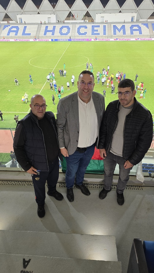 افتتاح الملعب الكبير في الحسيمة بمباراة دولية افتتاح الملعب الكبير في الحسيمة بمباراة دولية