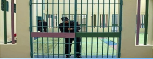 التحرش بتلميذة قاصر يجر أستاذاً للاعتقال التحرش بتلميذة قاصر يجر أستاذاً للاعتقال