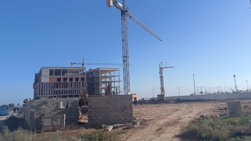 مصادر تكشف عن أسباب التوقف المفاجئ لأشغال المركب الثقافي بالناظور مصادر تكشف عن أسباب التوقف المفاجئ لأشغال المركب الثقافي بالناظور