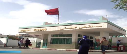 نقل رجل ستيني إلى المستشفى الحسني بعد سقوطه من سطح منزله نقل رجل ستيني إلى المستشفى الحسني بعد سقوطه من سطح منزله