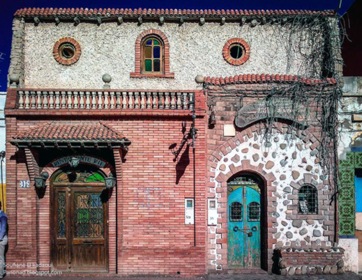 أجمل تحفة تاريخية وسط الناظور ما تزال واقفة في شموخ منذ عهد الإستعمار أجمل تحفة تاريخية وسط الناظور ما تزال واقفة في شموخ منذ عهد الإستعمار