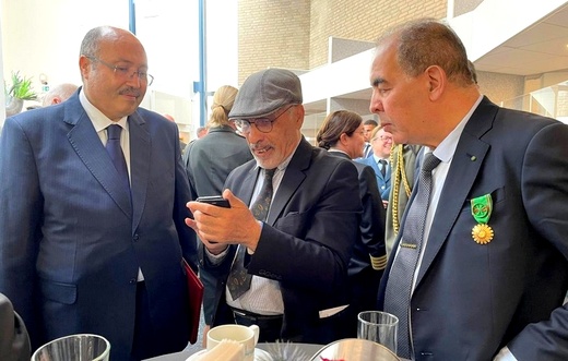 المعهد المغربي الهولندي للديبلوماسية الموازية يعزي في وفاة الحاج علال أعراب المعهد المغربي الهولندي للديبلوماسية الموازية يعزي في وفاة الحاج علال أعراب