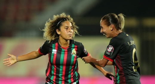 جوائز الكاف 2024.. سناء مسعودي مرشحة لنيل جائزة أفضل لاعبة في إفريقيا جوائز الكاف 2024.. سناء مسعودي مرشحة لنيل جائزة أفضل لاعبة في إفريقيا