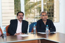 مهتمون وخبراء يشاركون في مائدة مستديرة حول "السكن والتعمير داعمتان للتنمية" بالناظور مهتمون وخبراء يشاركون في مائدة مستديرة حول "السكن والتعمير داعمتان للتنمية" بالناظور