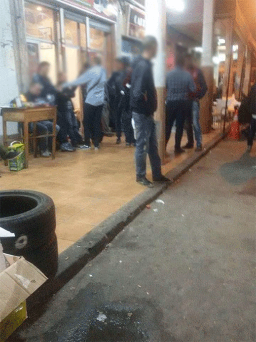 ستون شابا توجهوا ليلة أمس من الناظور إلى البيضاء للسفر جوا باتجاه تركيا ستون شابا توجهوا ليلة أمس من الناظور إلى البيضاء للسفر جوا باتجاه تركيا