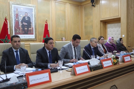 المصادقة على برنامج استعجالي لتعزيز البنيات التحتية بجهة الشرق المصادقة على برنامج استعجالي لتعزيز البنيات التحتية بجهة الشرق