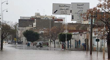 أخيرا.. الجهات المسؤولة تتدخل لحماية شارع طنجة بالناظور من الفيضانات