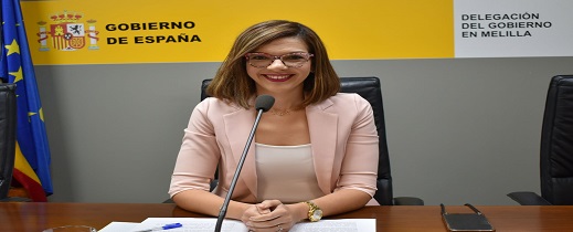 مندوبة الحكومة الإسبانية بمليلية تجتمع باتحاد رجال الأعمال لاطلاعهم على تفاصيل فتح الجمارك التجارية ببني انصار مندوبة الحكومة الإسبانية بمليلية تجتمع باتحاد رجال الأعمال لاطلاعهم على تفاصيل فتح الجمارك التجارية ببني انصار