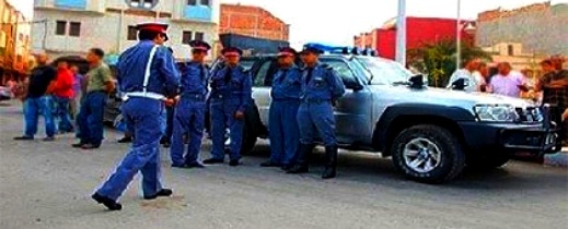 كمين أمني للدرك الملكي ينتهي باعتقال مروج للمخدرات وحجز كميات مهمة ضواحي مدينة زايو كمين أمني للدرك الملكي ينتهي باعتقال مروج للمخدرات وحجز كميات مهمة ضواحي مدينة زايو