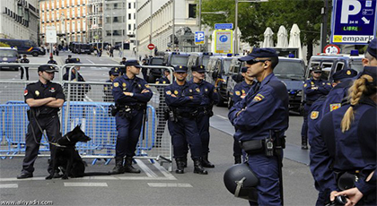 حذر شديد بمليلية بعد دراسة أثبتت أن 75 في المئة من الجهاديين المعتقلين ينحدرون من مليلية وسبتة حذر شديد بمليلية بعد دراسة أثبتت أن 75 في المئة من الجهاديين المعتقلين ينحدرون من مليلية وسبتة