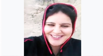 شاهدوا الفيديو.. الفنانة الناظورية "نوميديا" تحدثكم من اليونان بعد هجرتها إلى تركيا شاهدوا الفيديو.. الفنانة الناظورية "نوميديا" تحدثكم من اليونان بعد هجرتها إلى تركيا
