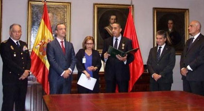 المخابرات المغربية تحذر من 3 آلاف جهادي في طريقهم لتفجير إسبانيا ضمنهم ناظوريون المخابرات المغربية تحذر من 3 آلاف جهادي في طريقهم لتفجير إسبانيا ضمنهم ناظوريون