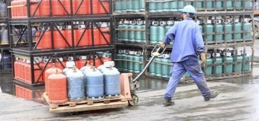 زيادة ثانية في سعر "البوطا".. هذا ما أكدته الحكومة زيادة ثانية في سعر "البوطا".. هذا ما أكدته الحكومة