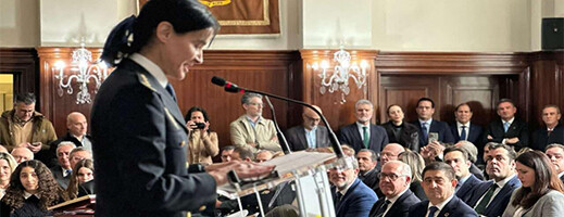 حكومة مليلية: ندعم ليلى إدريس ضد الرسائل العنصرية المروعة التي طالت شخصها حكومة مليلية: ندعم ليلى إدريس ضد الرسائل العنصرية المروعة التي طالت شخصها