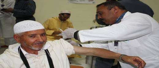 السعودية تفرض لقاح جديد على المعتمرين بدء من فبراير المقبل السعودية تفرض لقاح جديد على المعتمرين بدء من فبراير المقبل