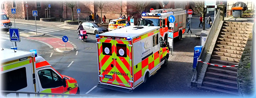 ضمنهم طفل مغربي.. مقتل شخصين وإصابة آخرين في هجوم بسكين بألمانيا والمشتبه به أفغاني ضمنهم طفل مغربي.. مقتل شخصين وإصابة آخرين في هجوم بسكين بألمانيا والمشتبه به أفغاني