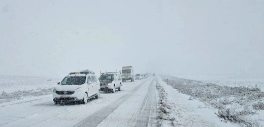 الأرصاد تحذر من رياح قوية وتساقطات ثلجية بالمرتفعات الأرصاد تحذر من رياح قوية وتساقطات ثلجية بالمرتفعات