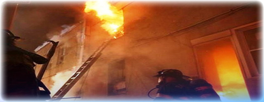 مأساة.. وفاة طفل وإصابة شقيقه ووالدته بعدما حاصرهم حريق مهول داخل منزلهم مأساة.. وفاة طفل وإصابة شقيقه ووالدته بعدما حاصرهم حريق مهول داخل منزلهم