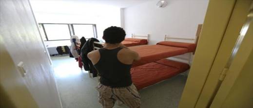 هروب قاصر مغربي من مركز إصلاحي في مدريد ينتهي بمحاولة انتحار هروب قاصر مغربي من مركز إصلاحي في مدريد ينتهي بمحاولة انتحار