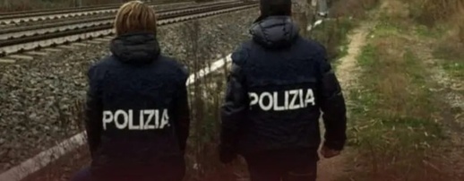 قطار يدهس مهاجرا مغربيا ويرديه قتيلا في إيطاليا قطار يدهس مهاجرا مغربيا ويرديه قتيلا في إيطاليا