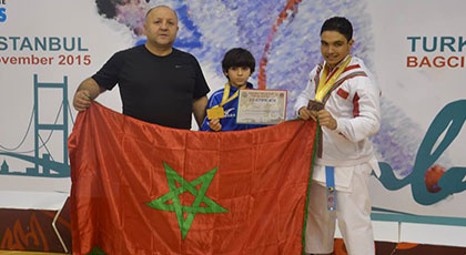 هنيئا للناظور.. الطفل الحديدي هشام بقالي إبن الناظور يفوز بلقب بطولة العالم للكارتيه بتركيا هنيئا للناظور.. الطفل الحديدي هشام بقالي إبن الناظور يفوز بلقب بطولة العالم للكارتيه بتركيا