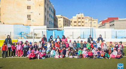 أزيد من 80 طفل يلتقون بلاعبي شباب الريف الحسيمي بملعب ميمون العرصي‎ 