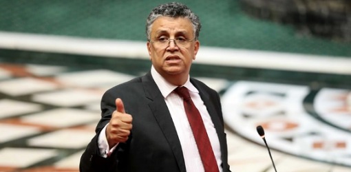 وهبي يجر أعضاء جمعيات للمال العام إلى التحقيق في مصدر فيلات وسيارات فاخرة وهبي يجر أعضاء جمعيات للمال العام إلى التحقيق في مصدر فيلات وسيارات فاخرة