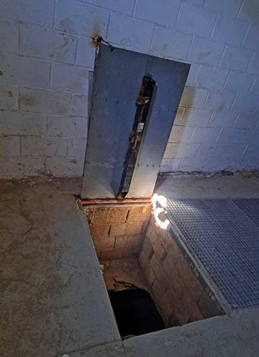 الحرس الإسباني يحقق في وجود أنفاق لنقل الحشيش من المغرب الحرس الإسباني يحقق في وجود أنفاق لنقل الحشيش من المغرب