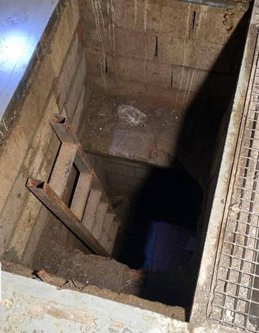 اكتشاف نفق سري يستعمل في تهريب المخدرات الى سبتة اكتشاف نفق سري يستعمل في تهريب المخدرات الى سبتة