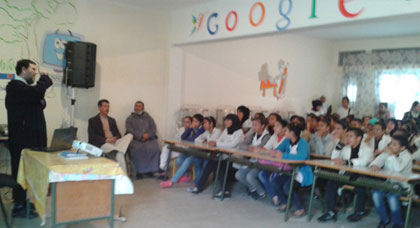 المجلس العلمي بالناظور ينظم أمسية حول التحسيس بأهمية البيئة لفائدة تلاميذ اعدادية الجاحظ بالناظور المجلس العلمي بالناظور ينظم أمسية حول التحسيس بأهمية البيئة لفائدة تلاميذ اعدادية الجاحظ بالناظور