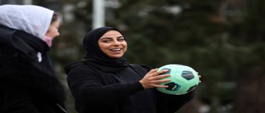 فرنسا تزيد التضييق على الجاليات المسلمة وتحظر الحجاب في الرياضة فرنسا تزيد التضييق على الجاليات المسلمة وتحظر الحجاب في الرياضة