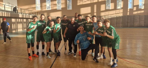 هلال الناظور لكرة اليد يواصل التألق ويزاحم المتصدر في سباق البطولة هلال الناظور لكرة اليد يواصل التألق ويزاحم المتصدر في سباق البطولة