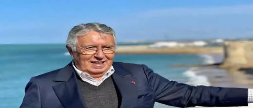 وفاة وزير الخارجية المغربي الأسبق محمد بن عيسى وفاة وزير الخارجية المغربي الأسبق محمد بن عيسى