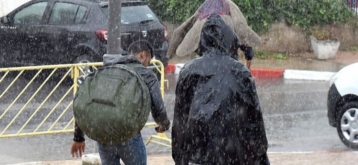 أمطار وثلوج منتظرة بالريف والمنطقة الشرقية أمطار وثلوج منتظرة بالريف والمنطقة الشرقية