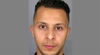 صحيفة المساء الفرنسية : صلاح عبد السلام إنخرط في موجة بكاء بعد وقوع هجمات باريس صحيفة المساء الفرنسية : صلاح عبد السلام إنخرط في موجة بكاء بعد وقوع هجمات باريس
