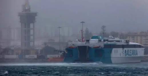 تعليق الرحلات البحرية بين المغرب وإسبانيا تعليق الرحلات البحرية بين المغرب وإسبانيا