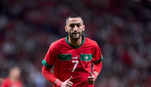 منشور غامض لحكيم زياش يثير الجدل منشور غامض لحكيم زياش يثير الجدل